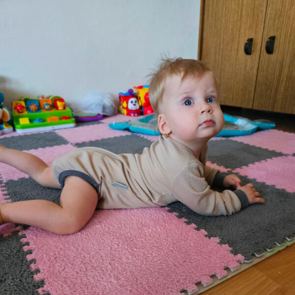 Hrejivé merino body