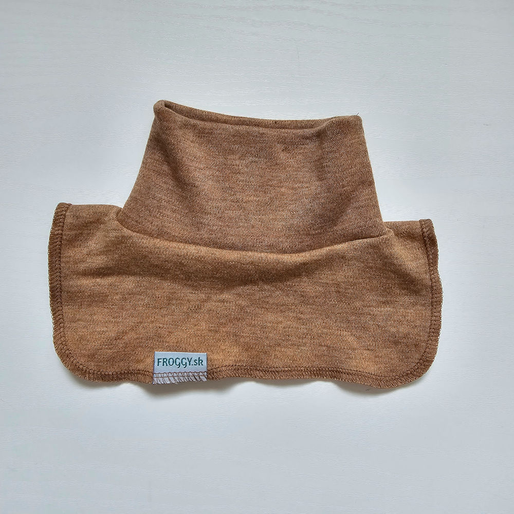 Detský nákrčník z merina