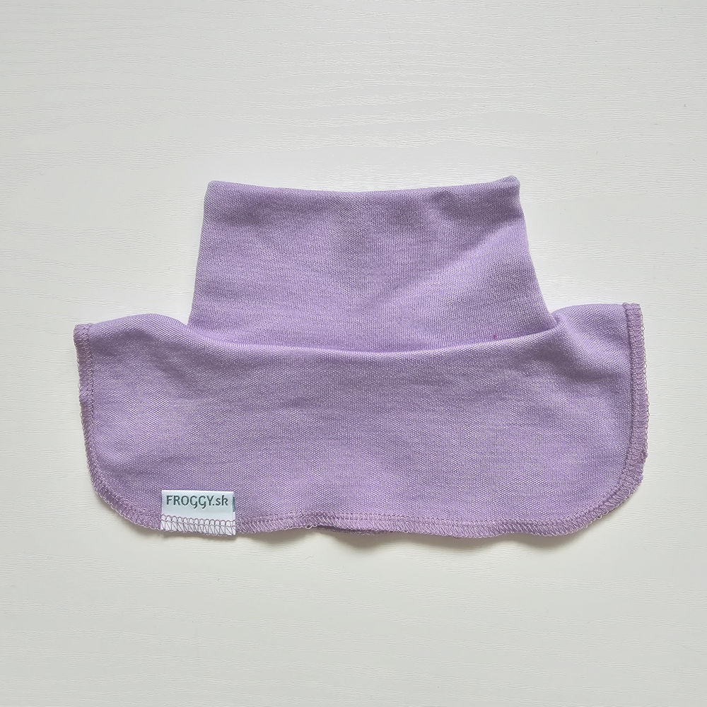 Hrejivý nákrčník z merina