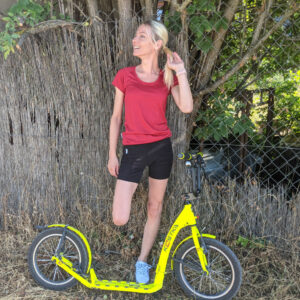 Dámske krátke športové legíny